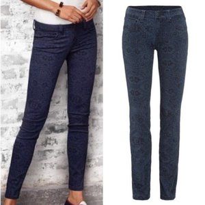 Cabi Blue Paisley Print Skinny Soft Jeans - size 4